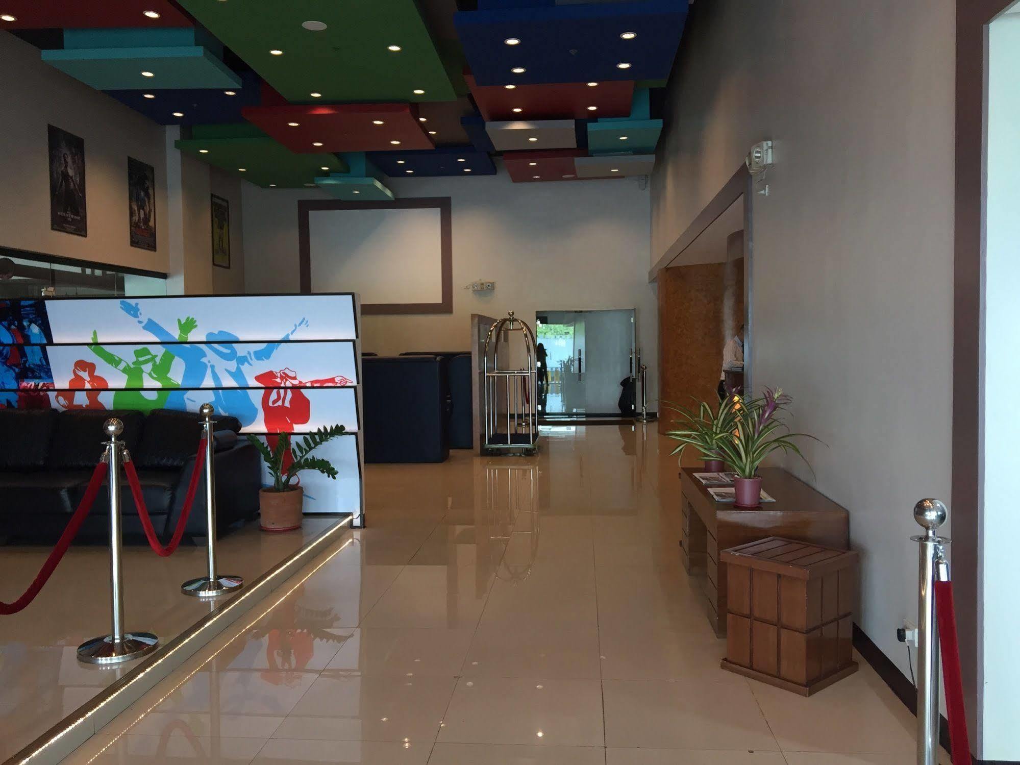 Icon Hotel Manilla Buitenkant foto