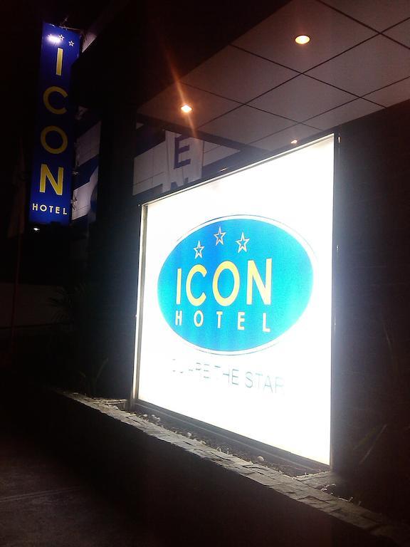 Icon Hotel Manilla Buitenkant foto